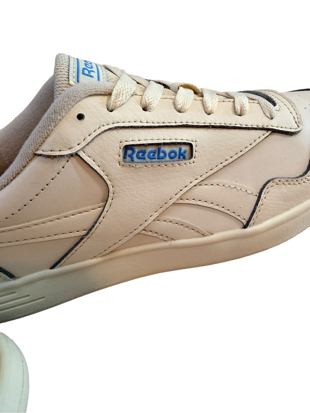 Reebok Club C Style Sneakers Cream White Blue Logo Size 10 Men - Picture 7 of 12